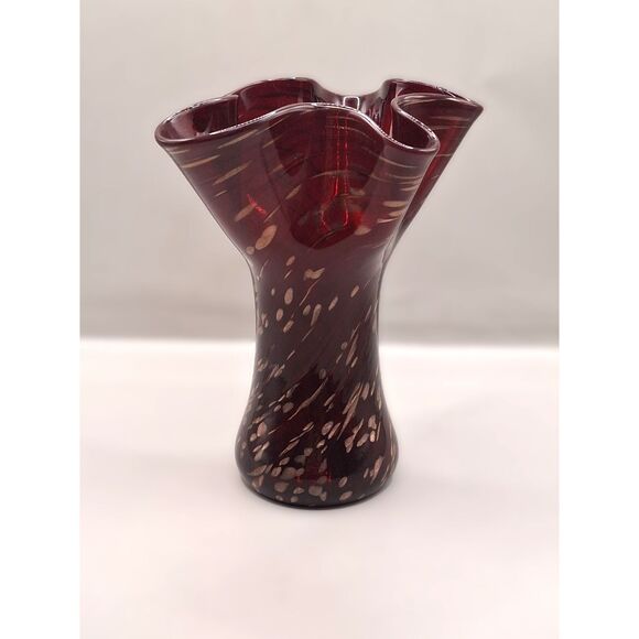 Vintage Hand Blown Glass Ruby Red and Gold Flecks Handkerchief Vase - Picture 2 of 8